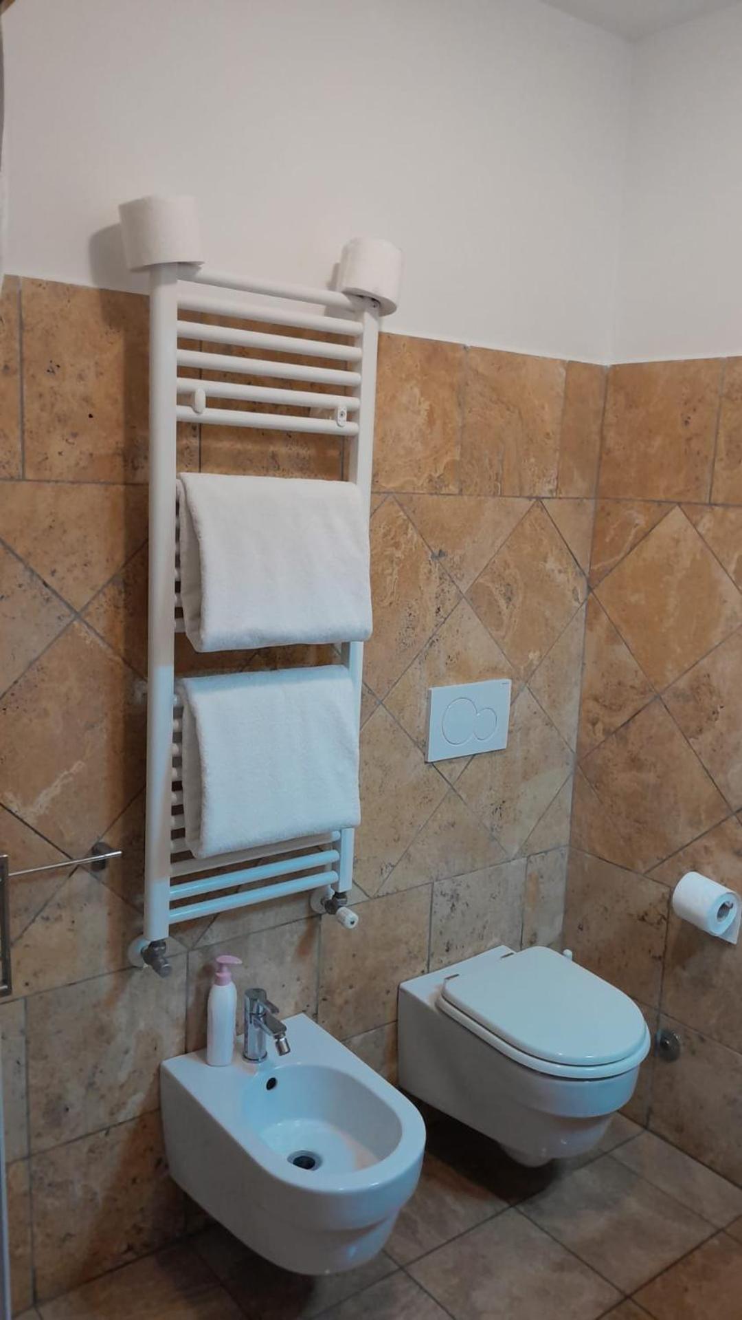 Rainbow Sweet Rooms Valmontone Zewnętrze zdjęcie